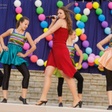 den_molodyojhy_2013_026