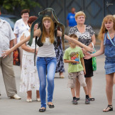 den_molodyojhy_2013_045