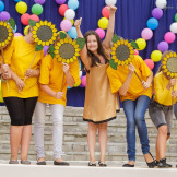 den_molodyojhy_2013_054